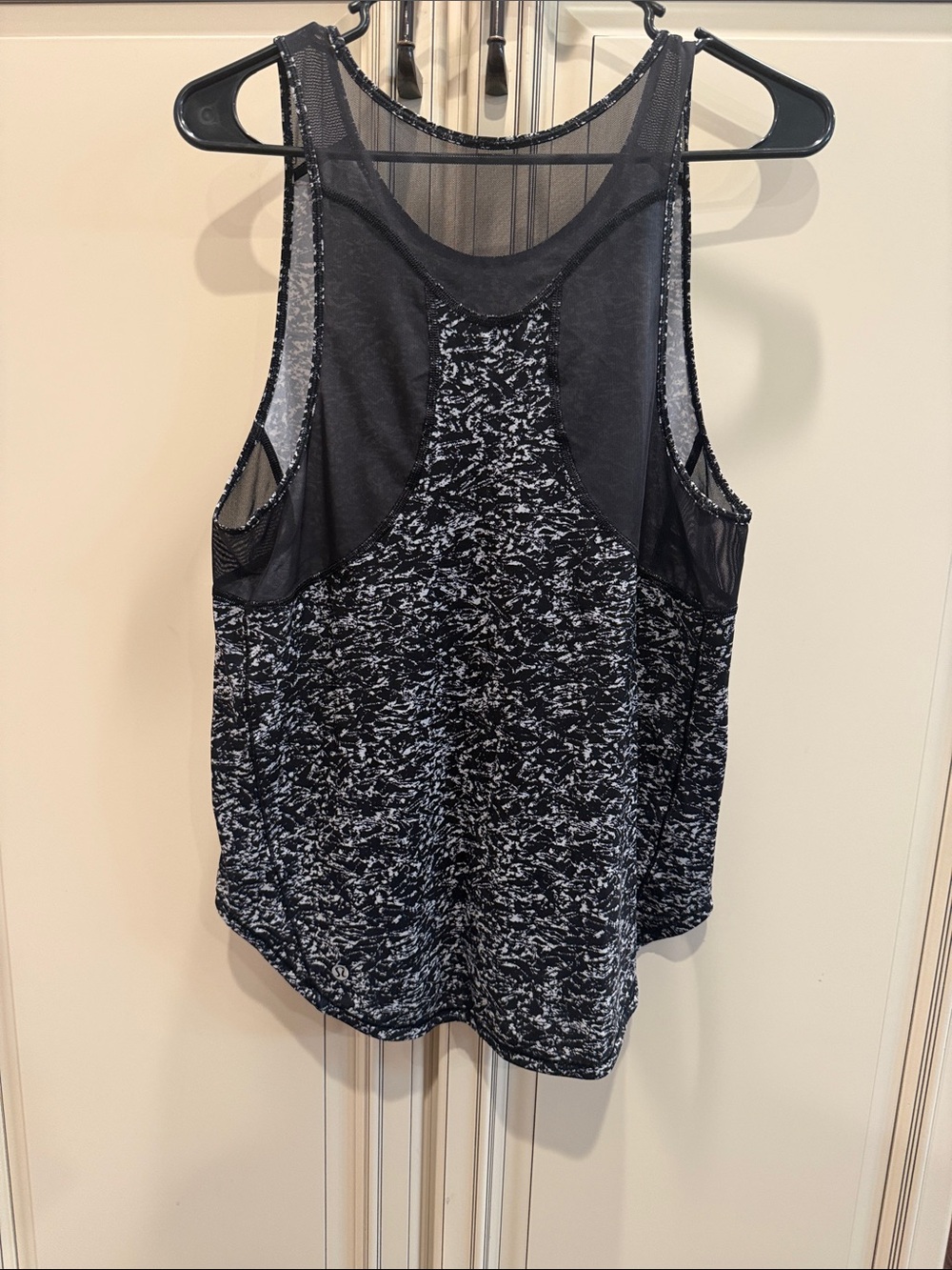 lululemon Sculpt Tank - Picture 2 of 4